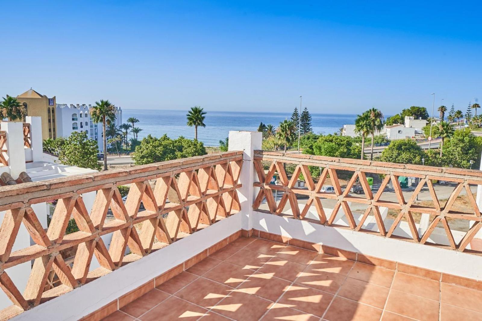 Semesterbostad Pura - Private Jacuzzi & Heated Pool Nerja